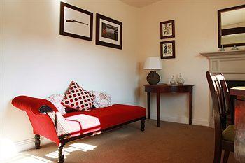 The Royal Oak, Yattendon Hotel 4*
